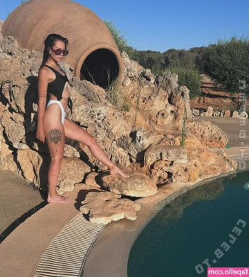 Lixxn - Check your DM’s soon! New video incoming. 💙🥵💦