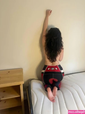 harmless.light [ harmless-light ] - Should I do this topless?