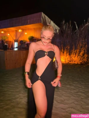 Carolina Paiva [ carolina-paiva ] - Oh my! >:3