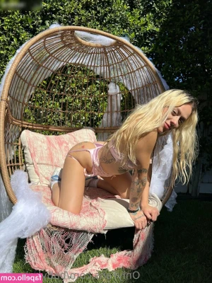 Haley Beltran [ haley-beltran-1 ] - can you wash my back 💦