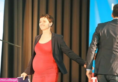 Frauke Petry [ frauke-petry ] - Shooting something fun
