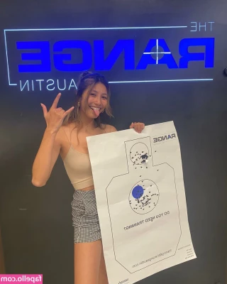 Dommmi - Once @soles_swallower has sucked, licked and swallowed my soles, he