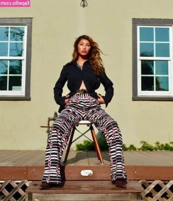 Dommmi - A lil teaser of what will come tomorrow to MV :3