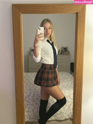 sofiaaevanss - Could you make me cream? ❤️🥰😍