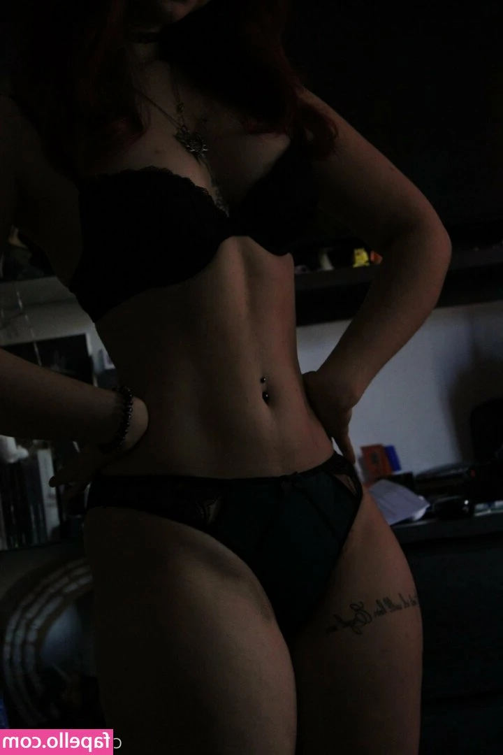 celialindermann - what would u do if you found me in ur kitchen like this