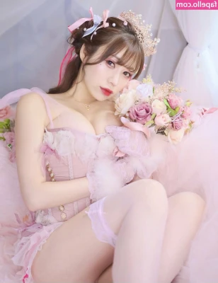 Maiha Hinata [ maiha-hinata ] - Message me “Nataly” and like this post if I should send this B/G