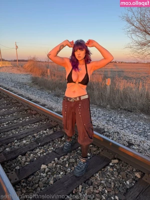 violenthomicidefree - I get too horny when i play video games late at night