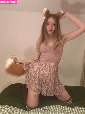 missannarose - i love taking lewds while im out