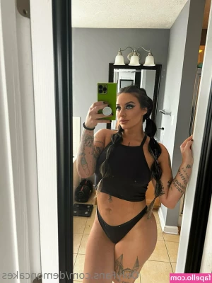 Demoncakes - Sígueme también en Twitter  pequena169 exelente viernes