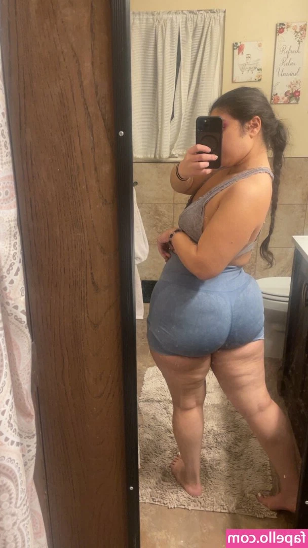 Pettymern_ [ pettymern ] - Lil something😏 Swipe♥️