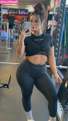  [ jessica-machado ] - Guten Morgen Jungs 🥰 Ich wünsche euch einen Arschgeilen Tag 😛
