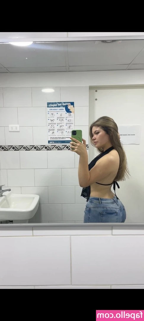Marti Latrille [ marti-latrille ] - Do you like this intro scene? If you want full lesbi video with pussy