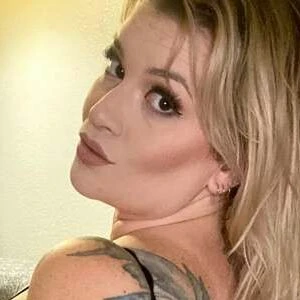 Kayla Lauren