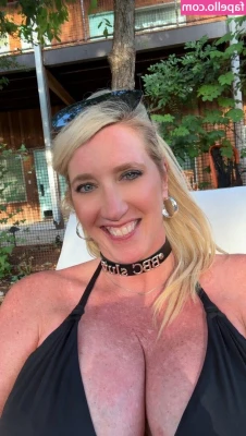 Blonde62Queen - Coucou, suck my tits 🔥