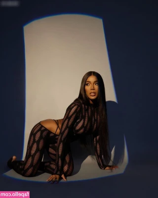 Monifa Jansen [ monifa-jansen ] - Shallll.. we do breakfast?