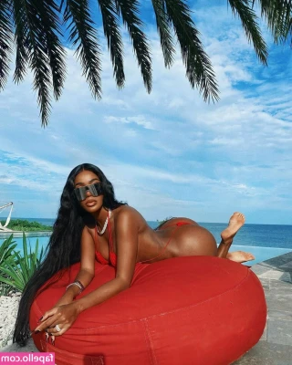 Monifa Jansen [ monifa-jansen ] - I want to hear you screaming my name while you cum! Do you wanna