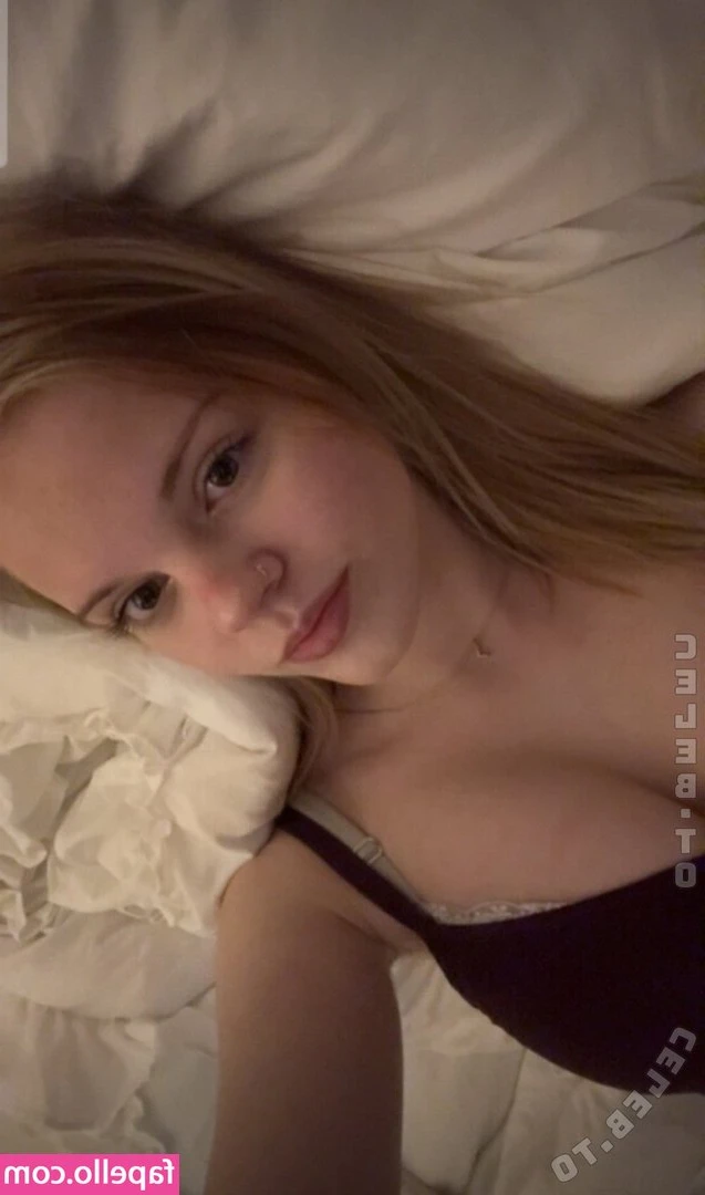 berrymarley - Feeling so lonely, chat with me!