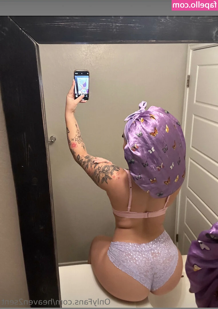 _hazelsent_ [ hazelsent ] - I’m bored. Tell me about a sex dream you’ve had. 🥵💯🚨🫦