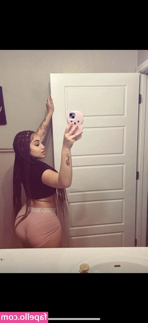 _hazelsent_ [ hazelsent ] - No live tonight I’m much too exhausted from my shoot today 🥲 but