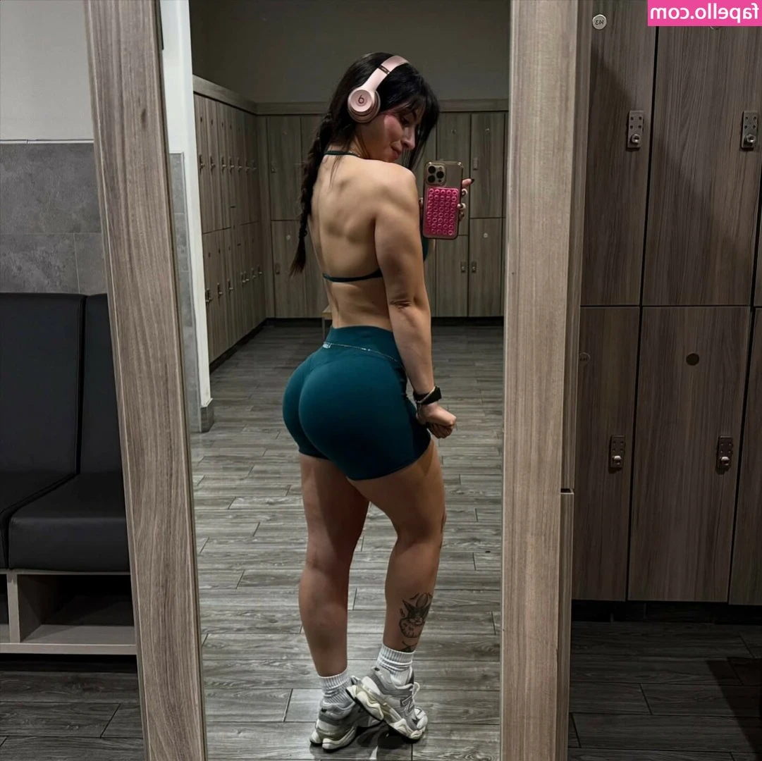 Samantha Garcia [ samantha-garcia ] - A lil preview:  That's the look you want her to have after you're