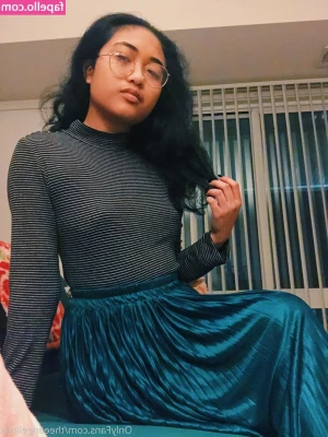 theeangelinex - Hey my loves don’t forget to join my smash list baby 💕