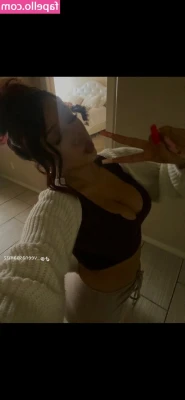 Dyveena Gamon [ dyveena-gamon ] - sneak peek👀👀 wanna watch our video just DM me...💦💦