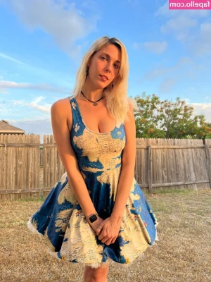 Christie Skylar [ christie-skylar ] - I’m home all day 😈Tip me $5 / $10/ $20 to get pics or videos