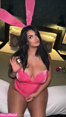 stephhvip - Would you like a video of me as bottom  Te gustaria un video de mi