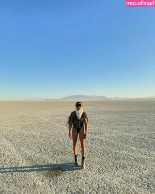 Danica Patrick [ danica-patrick ] - Bent over and panties down just like a real good girl 😇