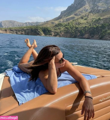 Danica Patrick [ danica-patrick ] - Bigger when i get mad .. grrr