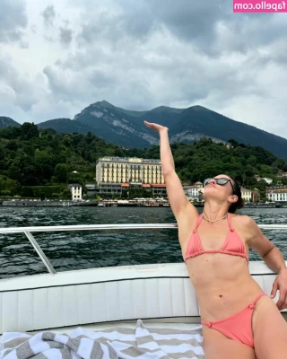Danica Patrick [ danica-patrick ] - Wake up ⏰ and play with me!