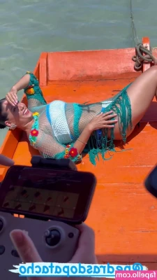 Monica Carvalho [ monica-carvalho ] - No license but I will drive you crazy