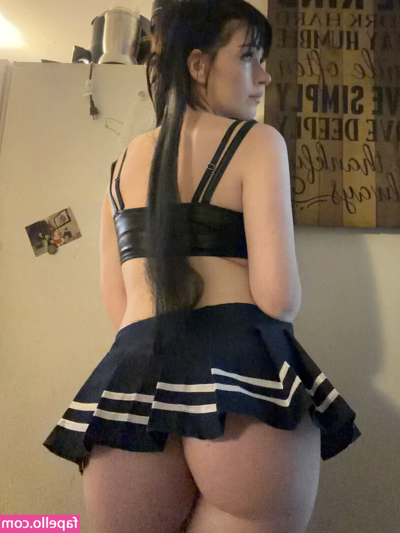 Emelia ASMR [ emelia-asmr-2 ] - I love sucking my huge tits and then fingering myself💦