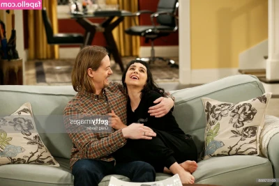 Molly Ephraim [ molly-ephraim ] - The corn makes an appearance 🌽