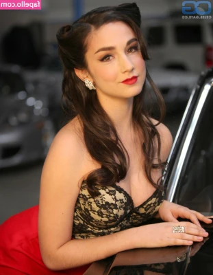 Molly Ephraim [ molly-ephraim ] - 🌱 hehe hi… say it back 🥺💚