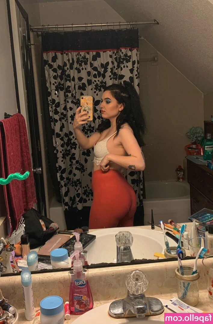 Sarahtoosalty - Stream started at 09/13/2020 04:43 am