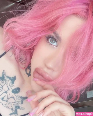 Adèle Beutinger [ adle-beutinger ] - Hey there!   I just wanted to give everyone an update on some changes