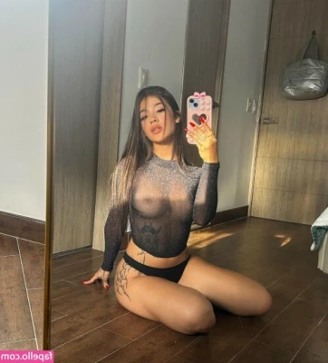 Vic_soaresrs [ vic-soaresrs ] - New booty pics just dropped