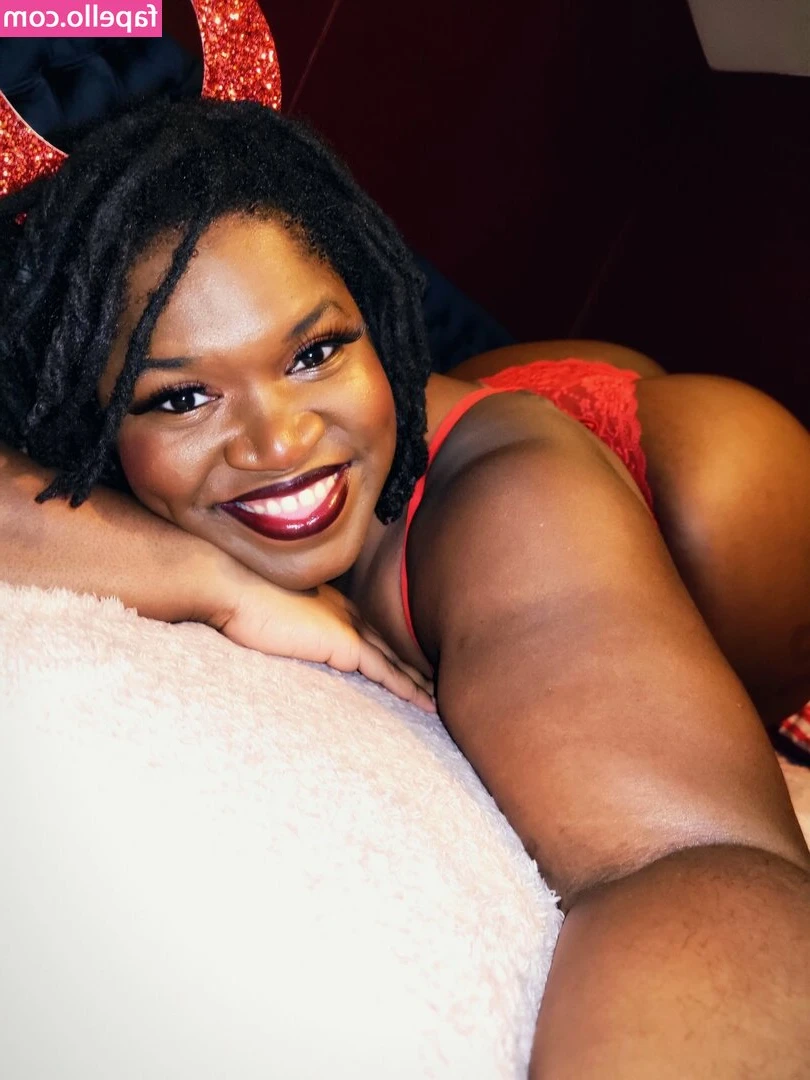 Marvelouslythiq - Today's "Guess the Girl" is an easy one for most of you... my most