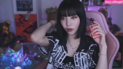 Baerasoni - Ummm  I m gonna most likely have my power cut off tomorrow   how can