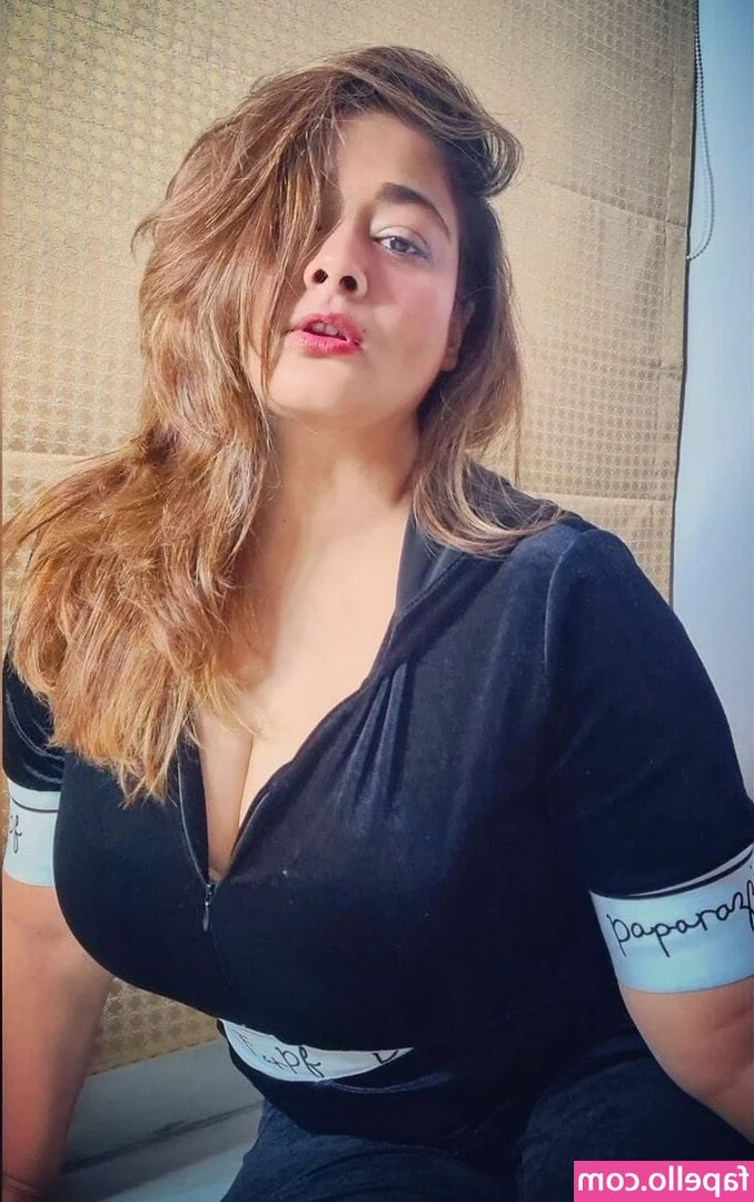 Kiran Rath [ kiran-rath ] - Spam me with likes 👉🏻👈🏻🥺