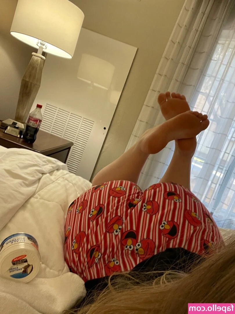 lizzydrizzy - What content should I make for my birthday week?!