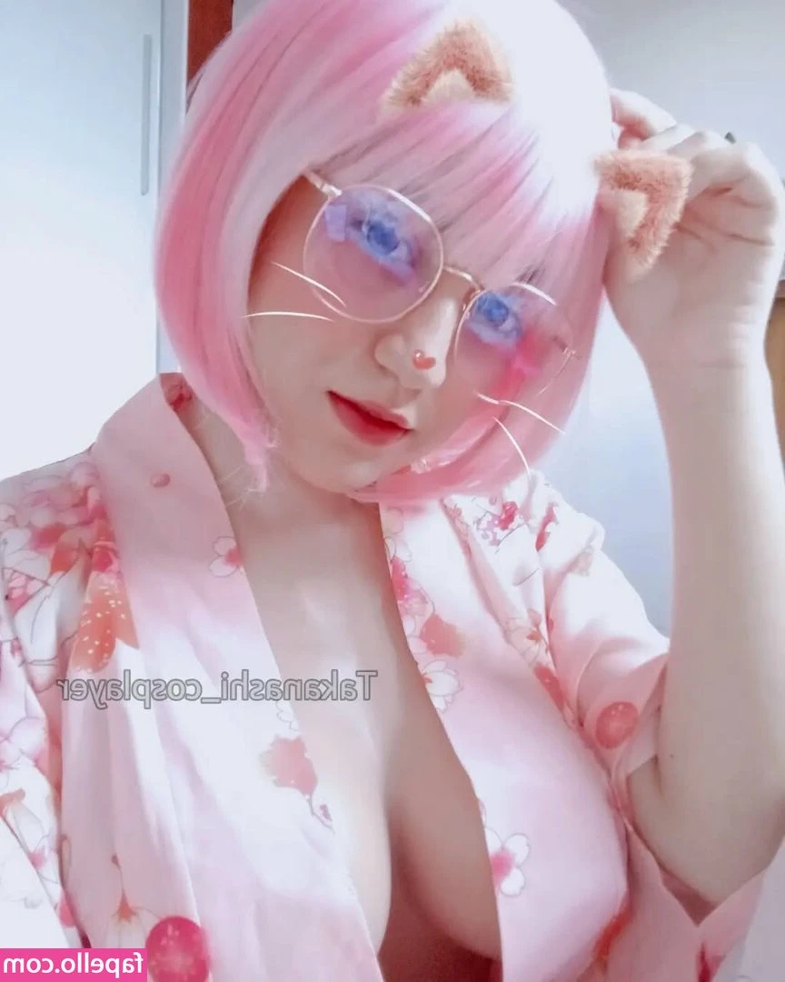 Takanashi_cosplayer [ takanashi-cosplayer ] - 80s bimbo milf coming soon ❤️