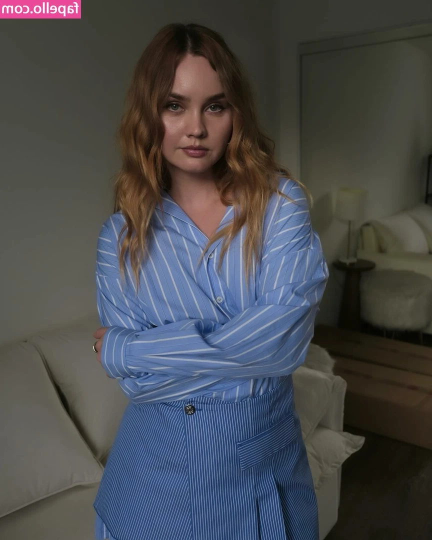 Liana Liberato [ liana-liberato ] - Do I own you?   Lol