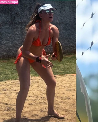 Carol Hubner [ carol-hubner ] - My ass needs a good pounding want to do the honors 😘💖
