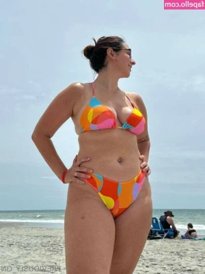 Elise Bolton Bikini Bowler [ elise-bolton-bikini-bowler ] - Puss på er