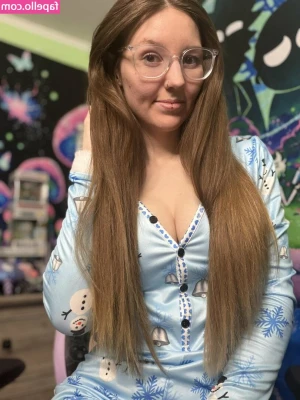 XxmoneythingxX - can you join me in here? 🥵🔥