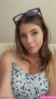 zoeybrooks18 - Jueee   deja un like si te gusta mi vagina jjjj