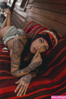 Evelyn Perez [ evelyn-perez ] - What content do you guys wanna see from me? 🥵