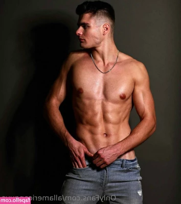 allamericanguys - Can I rest this in your mouth?